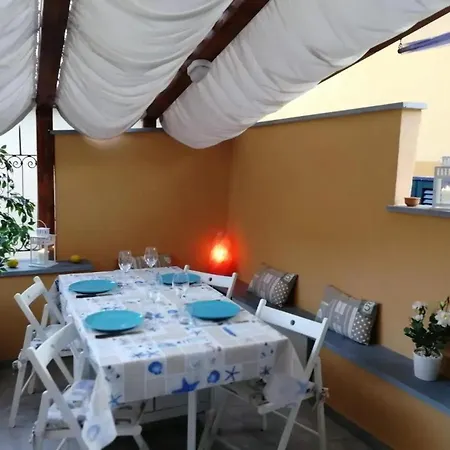 Charming In With Balcony Monterosso al Mare